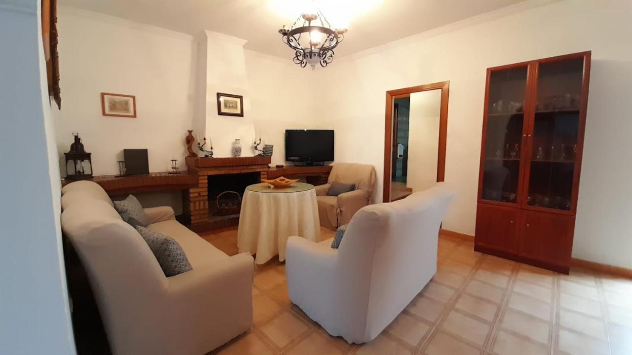 Casa Rural Dona Catalina Jimena De La Frontera Bagian luar foto