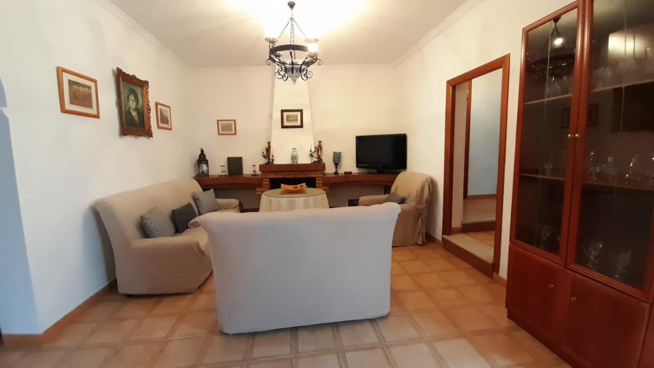 Casa Rural Dona Catalina Jimena De La Frontera Bagian luar foto